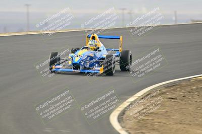 media/Jan-26-2025-CalClub SCCA (Sun) [[cfcea7df88]]/Group 2/Race/